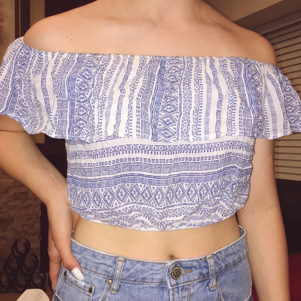 Off The Shoulder Crop Top!
